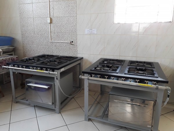 MELHORIA EM NOSSA COZINHA: NOVOS FOGÕES