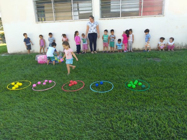 BRINCADEIRAS AO AR LIVRE